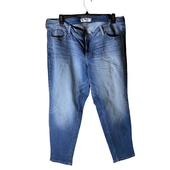 Torrid Jeans Women's Plus Size 22 Whiskers Stretch Blue Denim - Picture 1 of 10